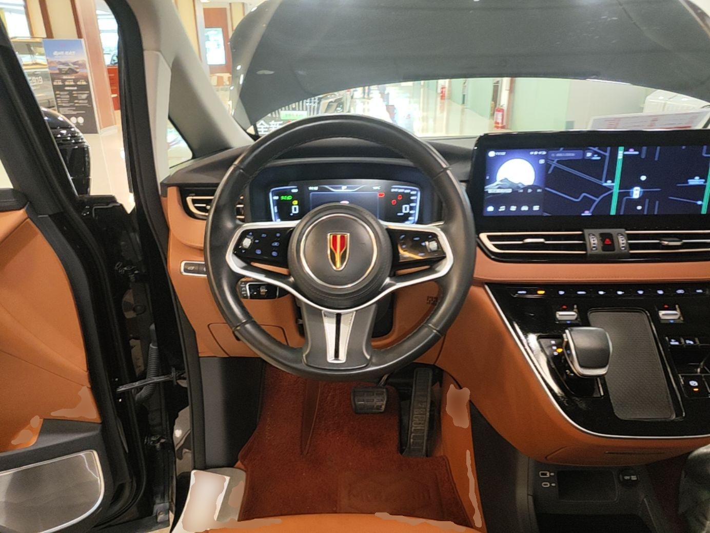Hongqi HQ9 PHEV 2024 2.0T Four-Wheel Drive Business Edition — снимка 15