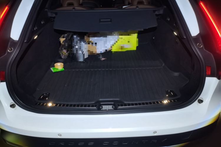 Used Volvo V90 2022 Cross Country B5 AWD Smart Range Edition
