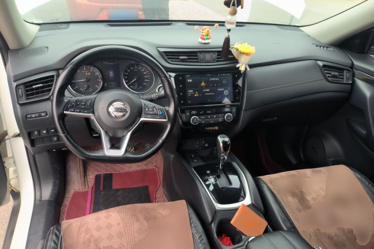 Used Nissan X-Trail 2020 2.5L XL ITS CVT 4WD Deluxe Navigation Edition Center Console