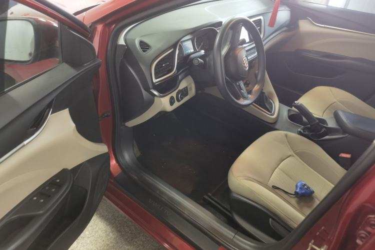 Used Buick GT 2015 15N Automatic Elite Version Driver Seat