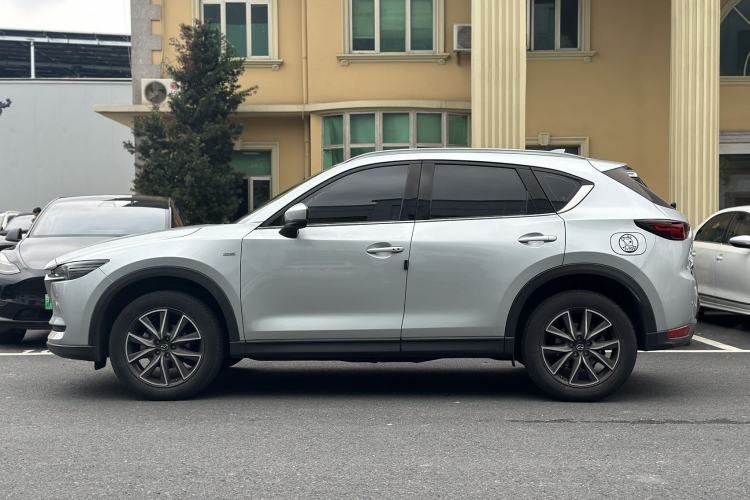 Used Mazda CX-5 2020 2.5L Automatic Two-Wheel Drive ZhiZun Version
