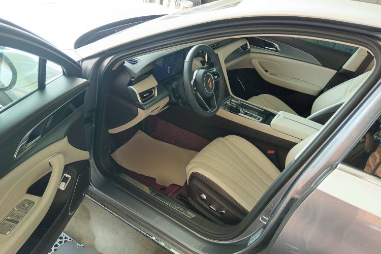 Used Hongqi H5 2023 1.5T HEV Smart Connect Flagship Edition