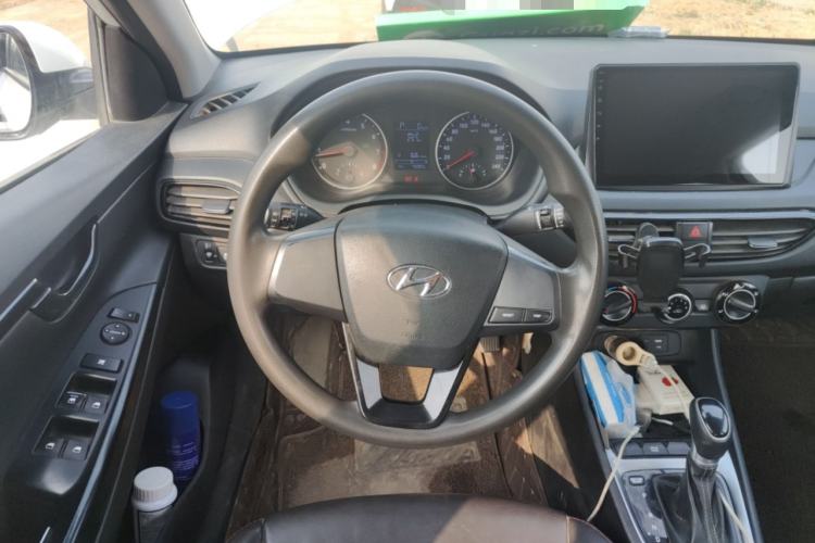 Used Hyundai Celesta 2018 1.6L Automatic GL Enjoyment Edition China VI compliant Steering Wheel