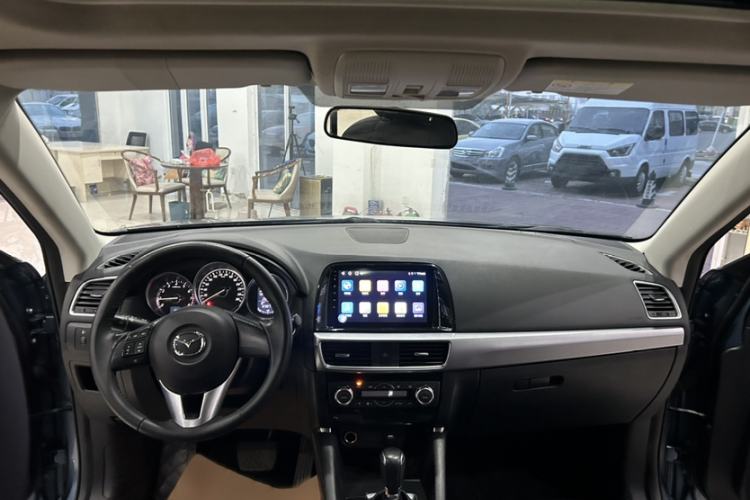 Used Mazda CX-5 2015 2.0L Automatic Two-Wheel Drive Urban Version Exterior 6