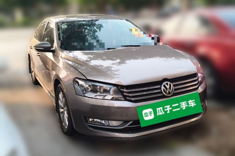 Used Volkswagen Passat 2013 1.8TSI DSG Prestige Edition Front Right 45 Deg