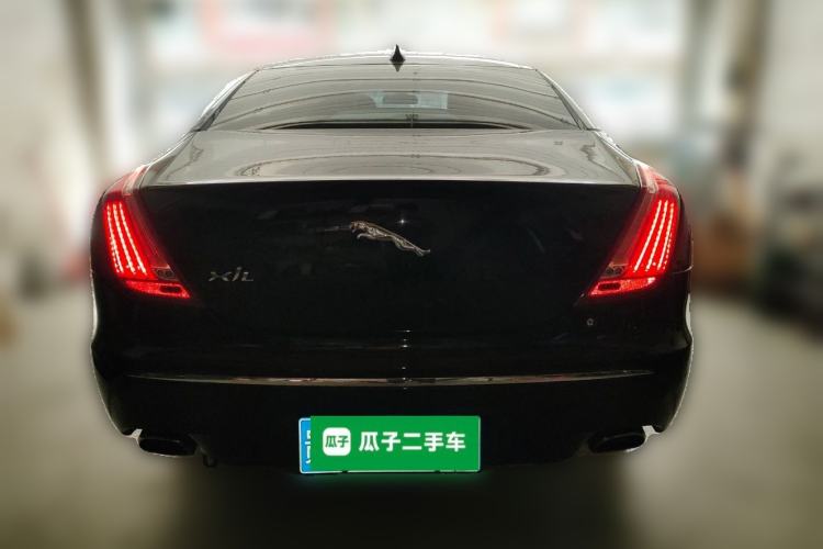 Used Jaguar XJ 2014 XJL 2.0T Two-Wheel Drive Panoramic Business Edition