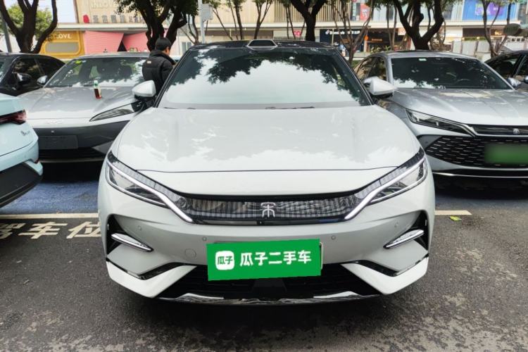 Used BYD Song L EV 2025 Intelligent Driving Version 662 km LiDAR Excellence Edition
