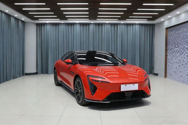 Used Avatr 06 2025 Pro Range-Extended Edition Exterior 5