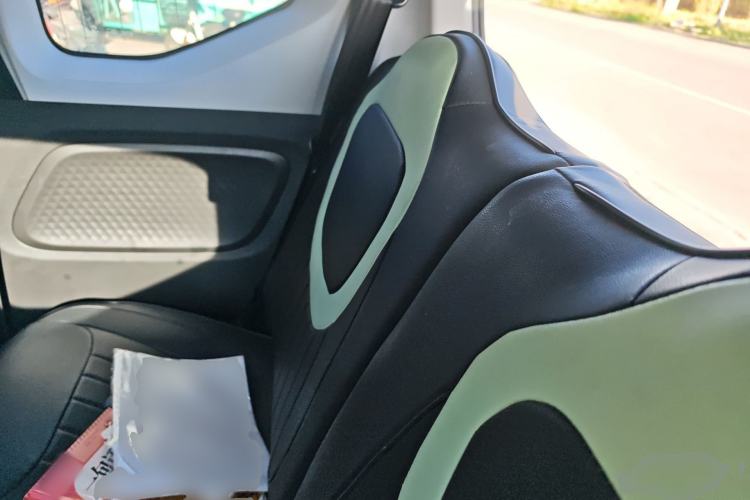 Used Wuling Hongguang MINIEV 2024 3rd Generation 215km Advanced Version Left Rear Seat