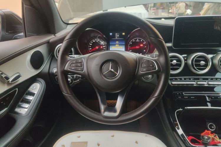 Used Mercedes-Benz GLC 2017 GLC 200 4MATIC Steering Wheel