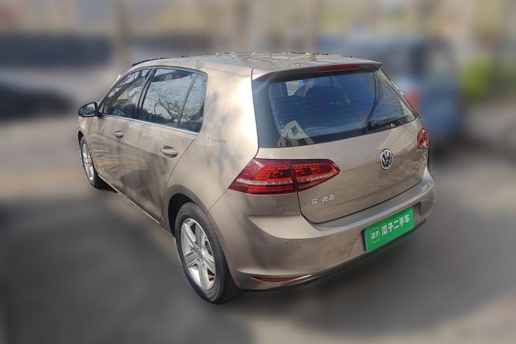 Used Volkswagen Golf 2017 230TSI Automatic Comfort Edition – Celebrating Milestone of One Million Units Rear Left 45 Deg