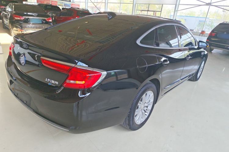 Used Buick LaCrosse 2018 30H Elite Edition