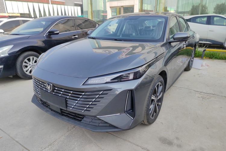 Used CHANGAN Eado 2025 Blue Whale 1.5T 500Bar Prestige Model