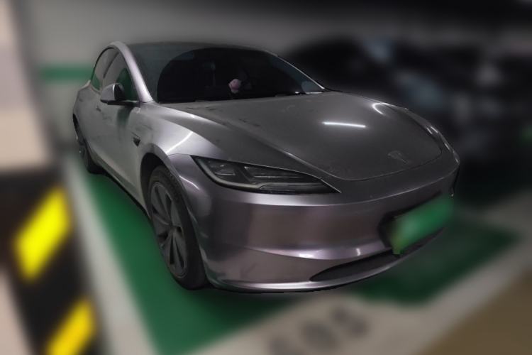 Used Tesla Model 3 2023 Rear-Wheel-Drive Version
