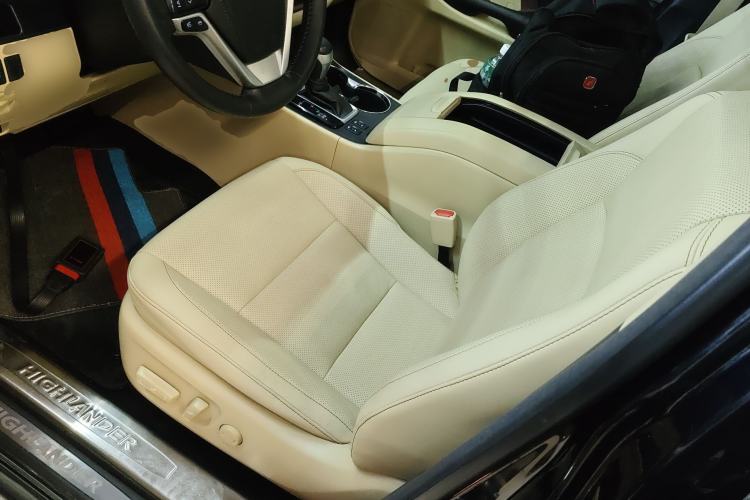 Used Toyota Highlander 2015 2.0T Four-Wheel Drive Luxury Edition 7-Seater
