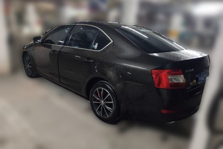 Used Skoda Octavia 2017 1.6L Automatic Smart Drive Edition
