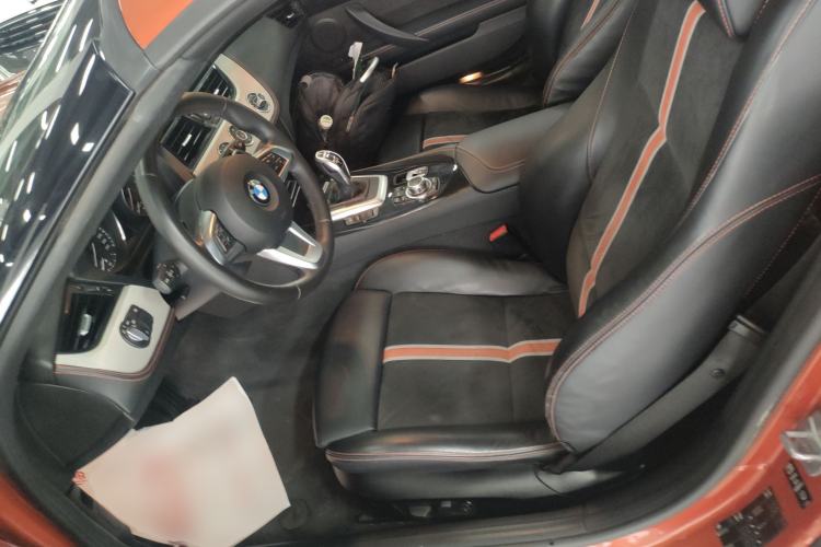 Used BMW Z4 2013 sDrive20i Leading Model