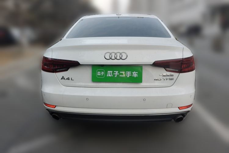 Used Audi A4L 2018 30th Anniversary Edition 40 TFSI Trendy Model
