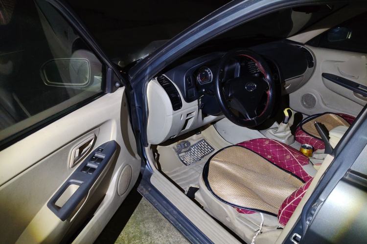 Used Soueast V3 Lingyue 2012 Revised Version 1.5L Manual – Happiness Edition Driver Seat