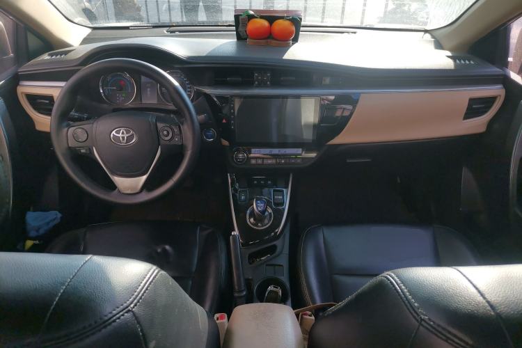 Used Toyota Levin 2017 Revised Dual-Engine 1.8H GS E-CVT Elite Sunroof Version China V Standard
