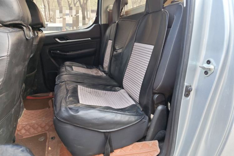 Used Foton Tunland 2020 2.0T Tigon 5 Diesel Two-Wheel-Drive Luxury Version Long Wheelbase Flatbed – 4F20TC