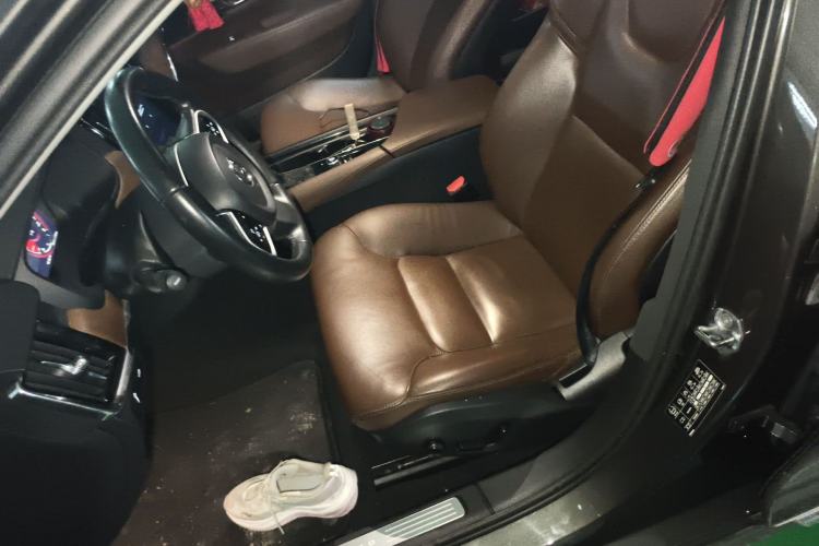 Used Volvo S90 2018 T5 Zhiyuan Edition
