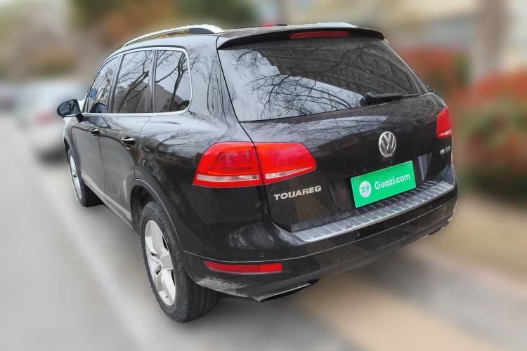 Used Volkswagen Touareg 2015 3.0 TSI Luxury Model Rear Left 45 Deg
