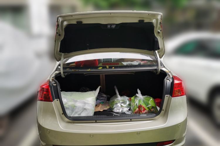 Used Buick Excelle 2011 1.6LX-AT
