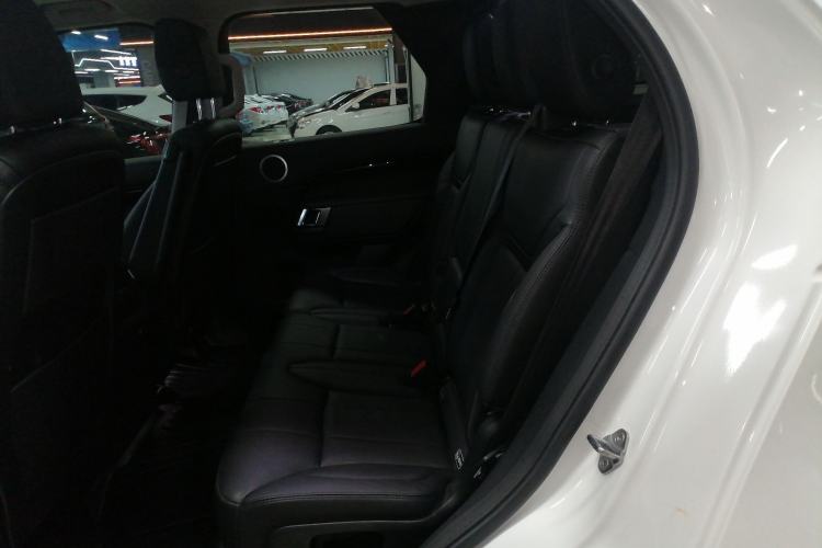 Used Land Rover Discovery 2019 3.0 SC V6 SE
