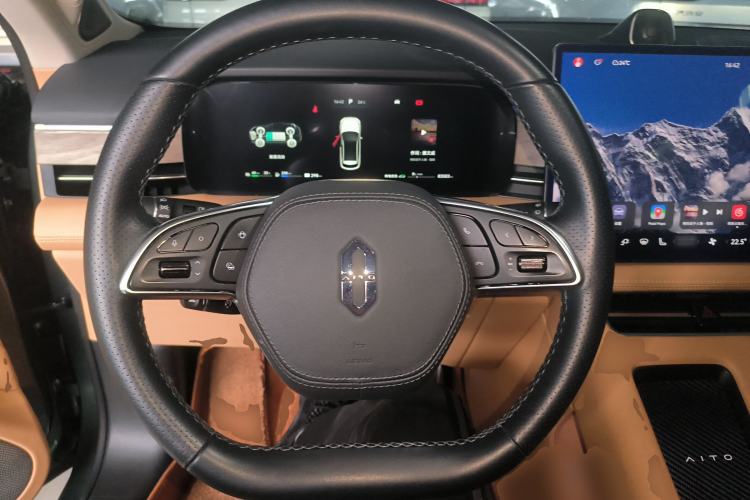 Used Hima AITO M5 2022 Extended-Range Four-Wheel Drive Ultimate Edition Steering Wheel