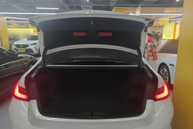 Used BMW i3 2023 eDrive 40 L Midnight Edition