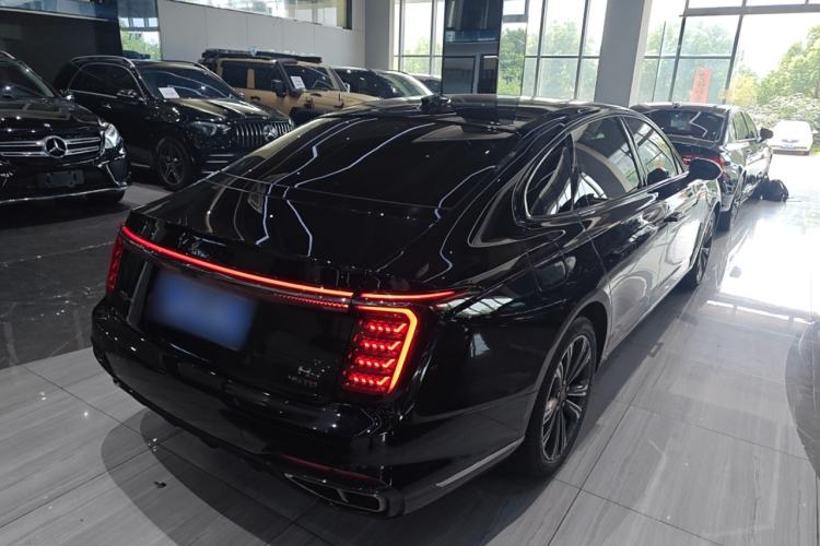 Used Hongqi H9 2024 2.0T Qixiang Private Style Edition
