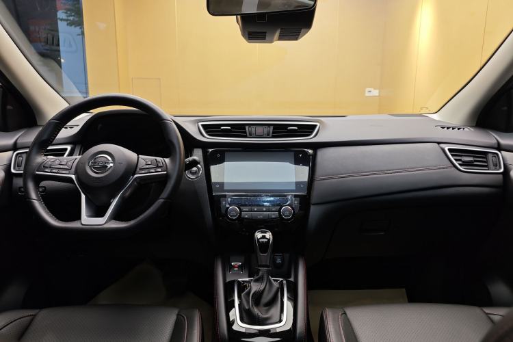 Used Nissan Qashqai 2022 2.0L CVT XV Premier Luxury Edition
