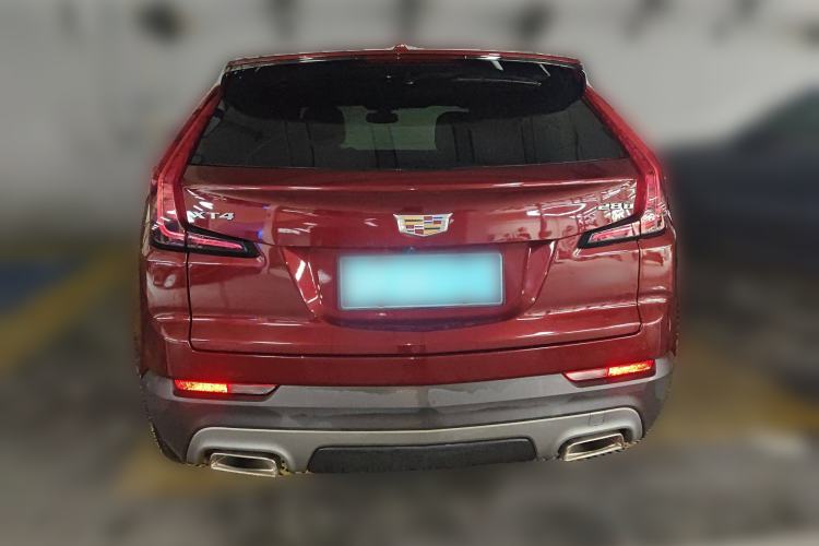 Used Cadillac XT4 2018 28T Two-Wheel-Drive Luxury Model Rear