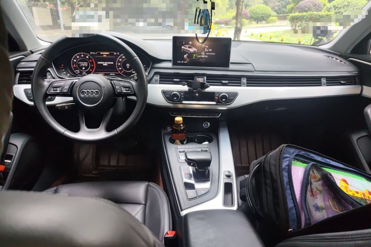 Used Audi A4L 2018 30th Anniversary Edition 40 TFSI Fashion Model