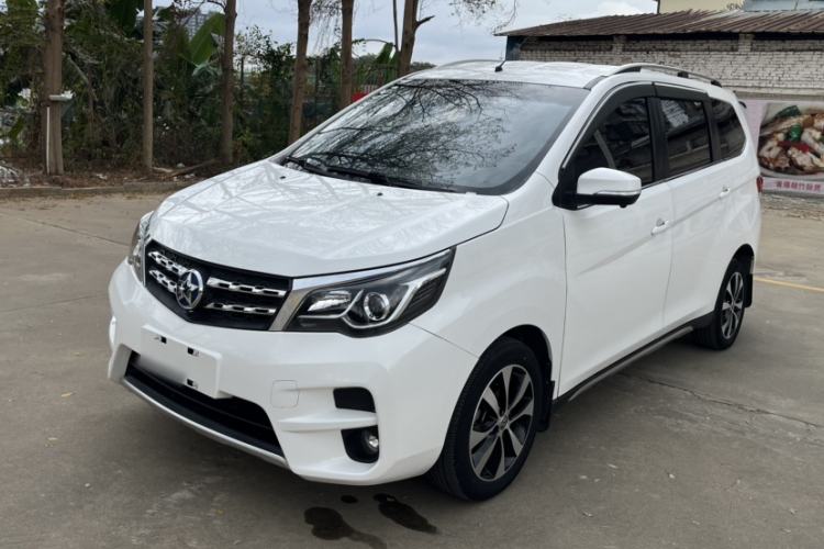 Used Venucia M50V 2017 1.6L XL CVT Luxury Edition