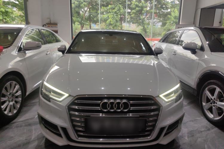 Used Audi A3 2020 Limousine 35 TFSI Fashion Edition China VI Emission Standard Front