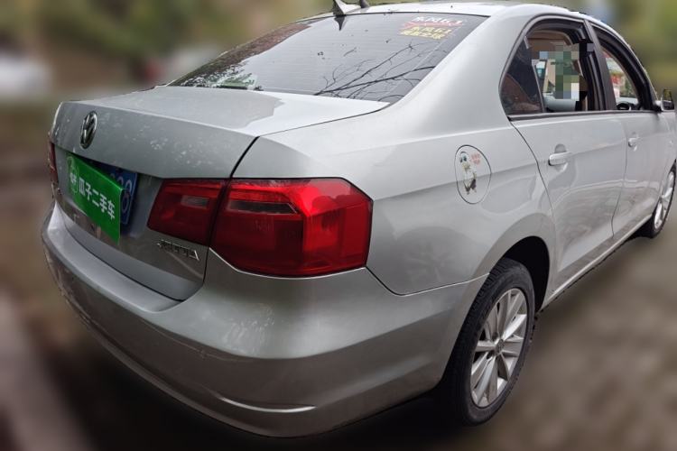 Used Volkswagen Jetta 2015 1.6L Manual Comfort Model