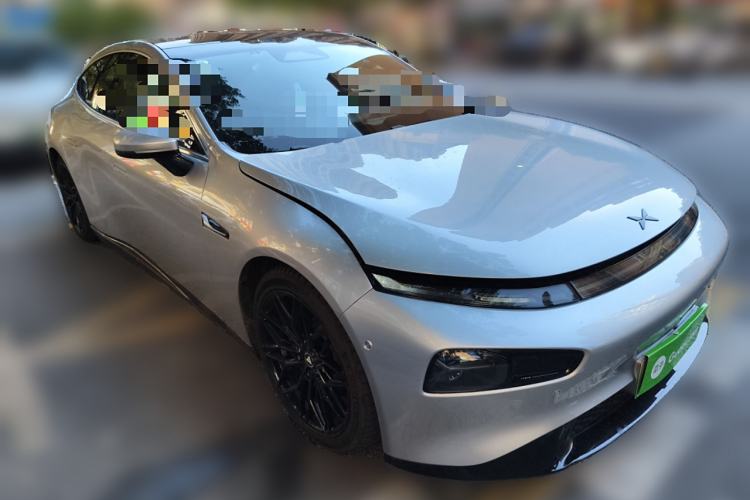 Used XPeng P7 2024 P7i 550 Pro Front Right 45 Deg