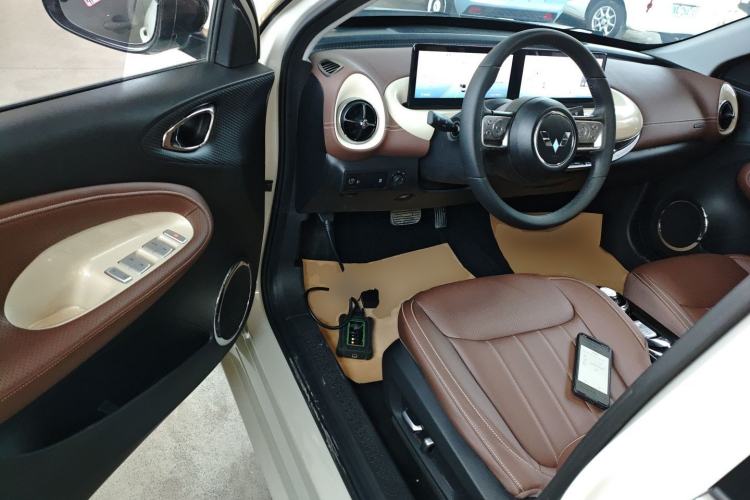 Used Wuling Bingo 2023 333 km Lingxi Connected+ Version
