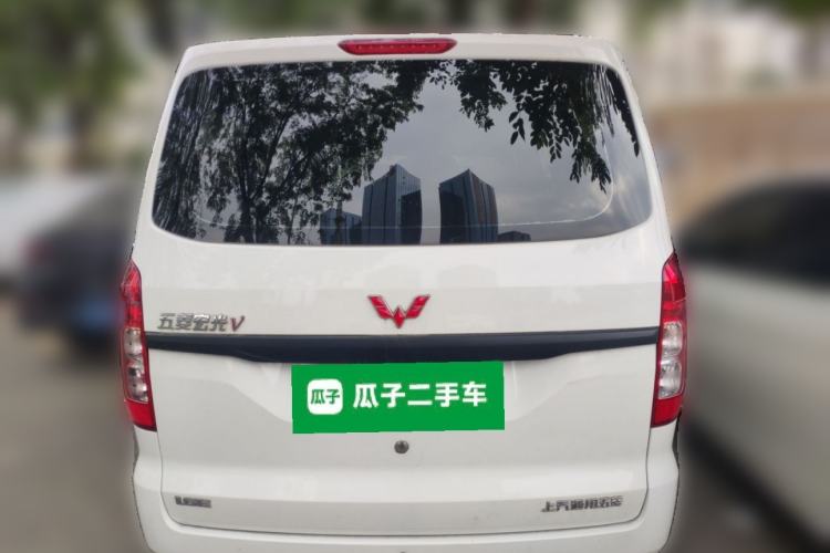 Used Wuling Hongguang V 2022 1.5L Jingqu Version Hydraulic Power Steering LAR