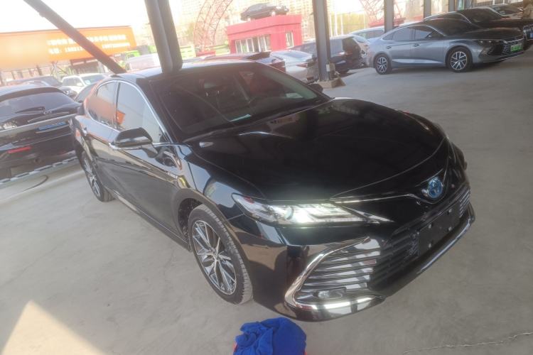 Used Toyota Camry 2021 Dual-Motor 2.5HG Luxury Edition Front Right 45 Deg