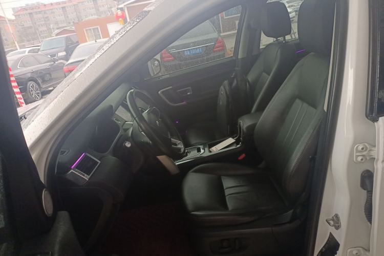 Used Land Rover Discovery Sport 2018 240 PS SE Version Left Front Seat