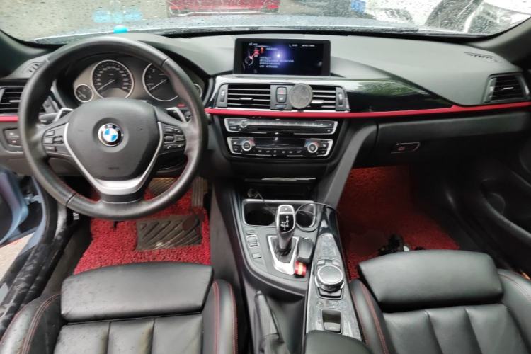 Used BMW 4 Series 2014 428i Convertible Sport Design Package Center Console