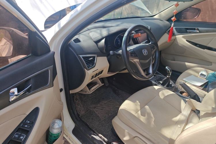 Used CHANGAN Eado 2016 1.6L Manual Fashion Edition
