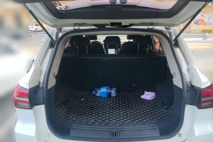 Used Roewe RX5 2018 20T Two-Wheel Drive Automatic Internet Smart Edition