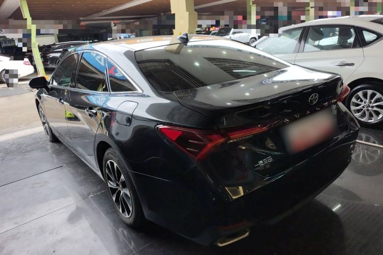 Used Toyota Avalon 2023 2.0L Premium Edition