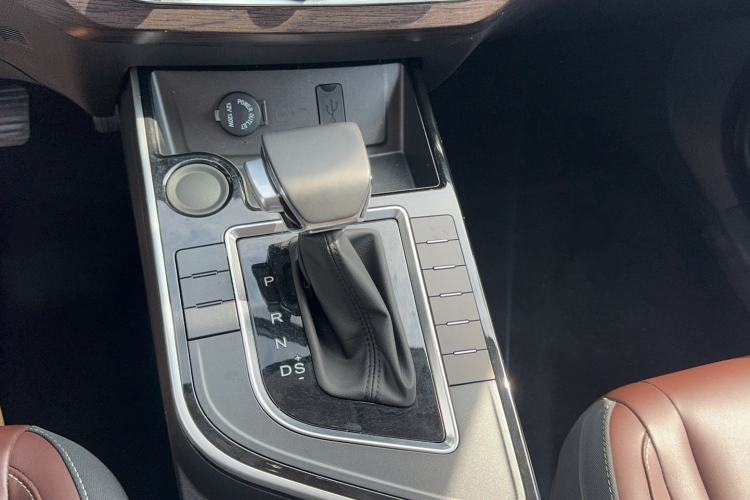 Used FORTHING T5 2022 Shengshi Edition 1.5T Automatic Dream Version Five Seats
