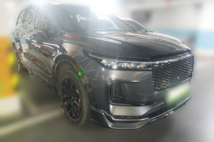 Used Li Auto ONE 2021 Extended-Range 6-Seater Version Front Right 45 Deg