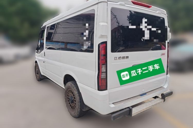 Used JMC Fushun 2023 2.0T Automatic Short-Wheelbase Low-Roof Commercial & Multi-Purpose Passenger Vehicle 6 Seats with Lift-Up Tailgate Rear Left 45 Deg
